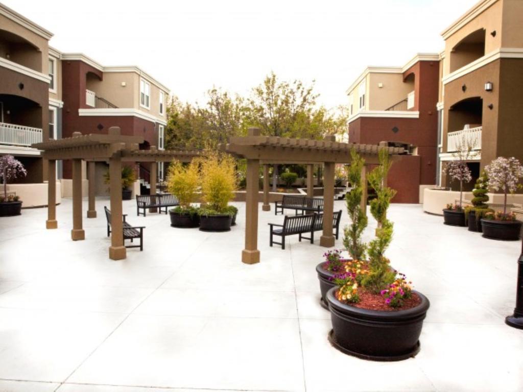 Global Luxury Suites In Cupertino Eksteriør bilde