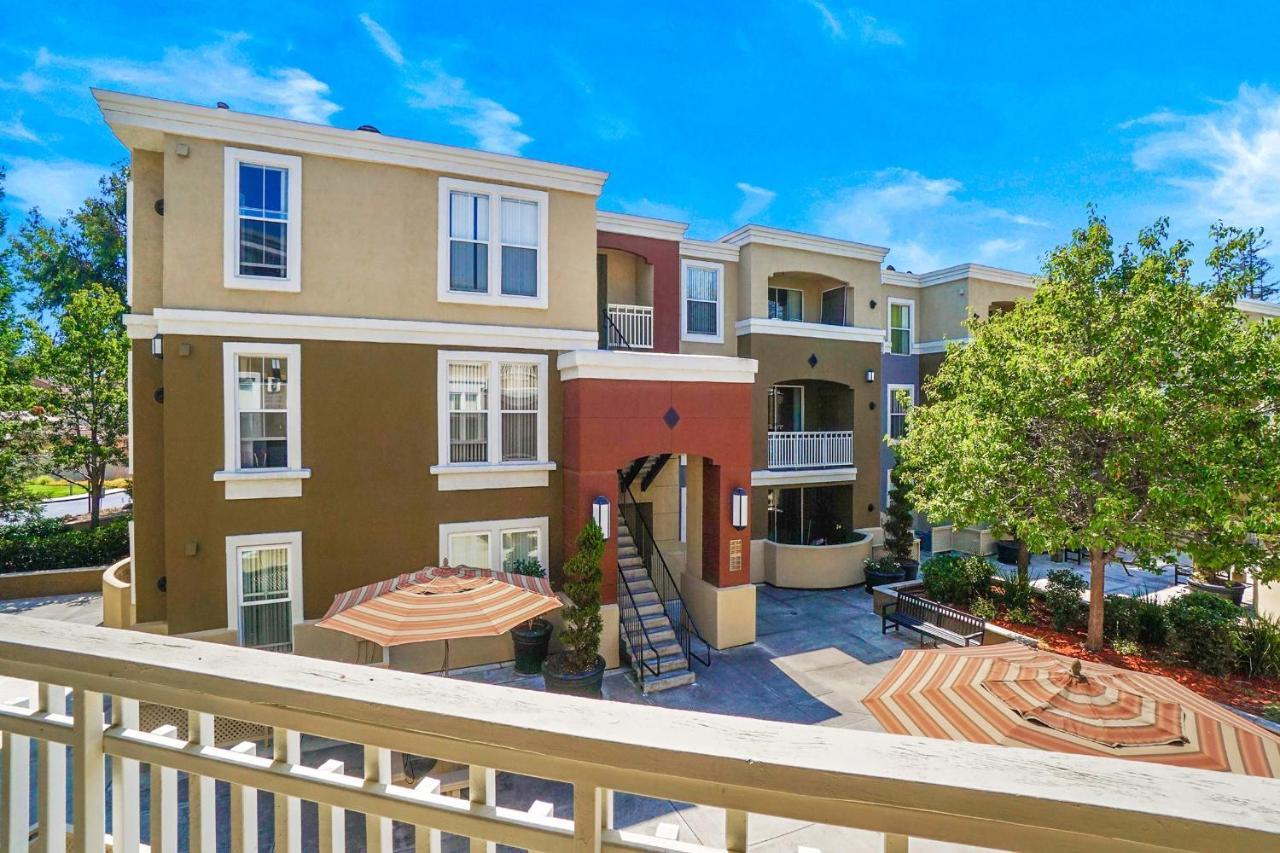 Global Luxury Suites In Cupertino Eksteriør bilde